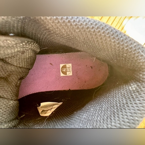 Nike Blazer Mid '77 'Black Fuchsia Glow' DA4086-005 - Picture 14 of 14